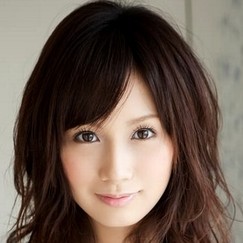 Minami Kojima 小嶋みなみ